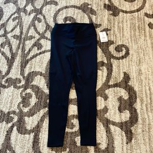 Year of Ours Size M NWT Teddy Leggings Black